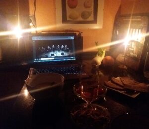 Immaterielle Dinnermusik